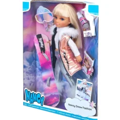 Snow Fashion^Nancy Best